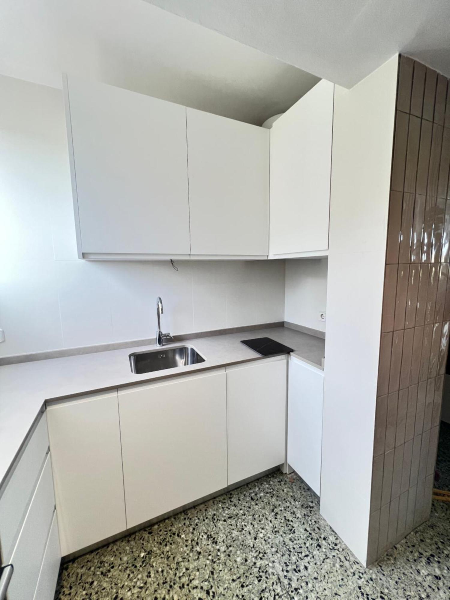 3 Apartment, 500m To Beach, Swimming Pool, Terrace